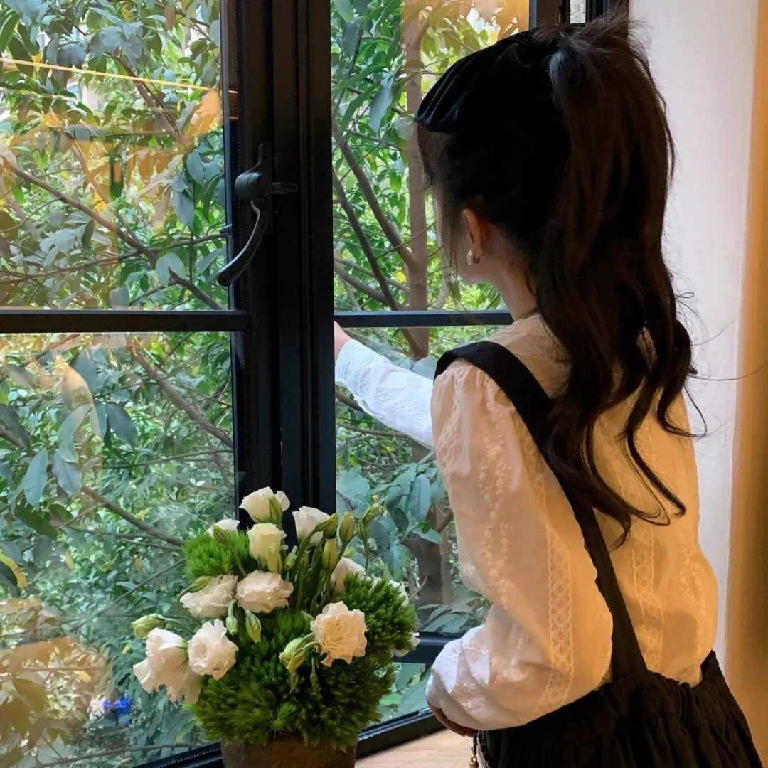 男性新娘子